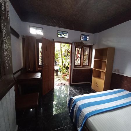 Mini Tiga Homestay Pangandaran Zewnętrze zdjęcie