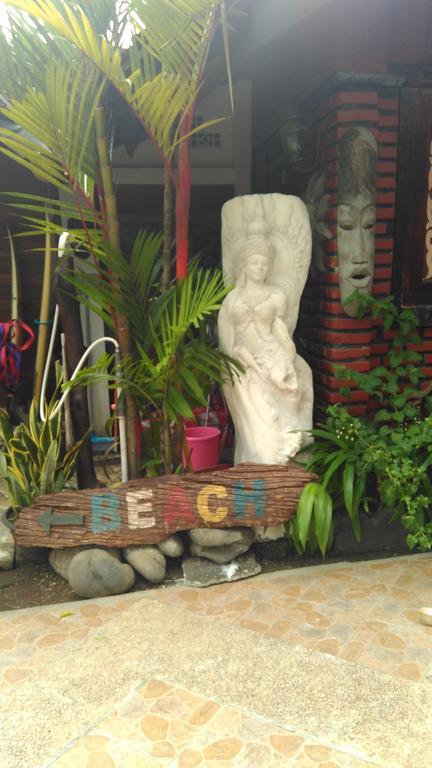 Mini Tiga Homestay Pangandaran Zewnętrze zdjęcie